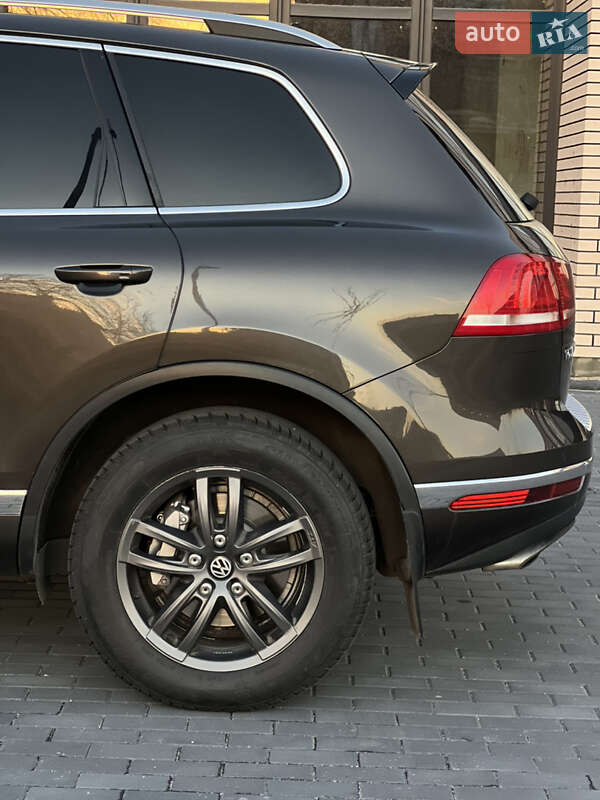 Внедорожник / Кроссовер Volkswagen Touareg 2015 в Виннице фото 32 Внедорожник / Кроссовер Volkswagen Touareg 2015 в Виннице