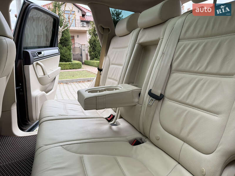 Внедорожник / Кроссовер Volkswagen Touareg 2013 в Одессе фото 10 Внедорожник / Кроссовер Volkswagen Touareg 2013 в Одессе