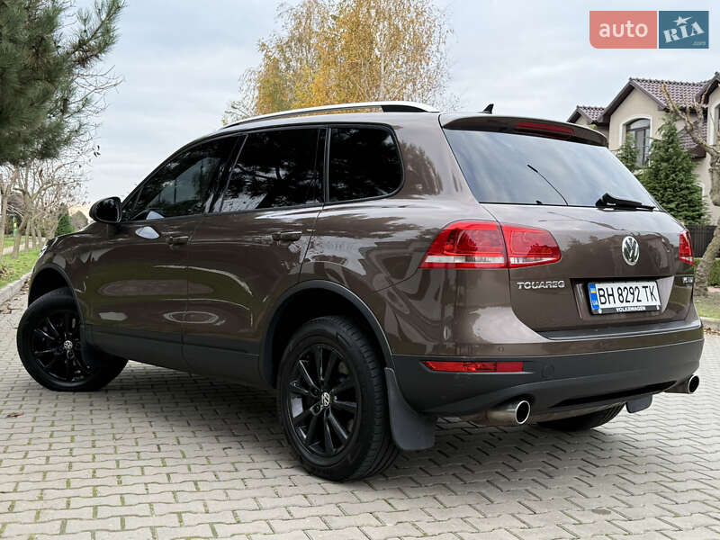 Внедорожник / Кроссовер Volkswagen Touareg 2013 в Одессе фото 17 Внедорожник / Кроссовер Volkswagen Touareg 2013 в Одессе