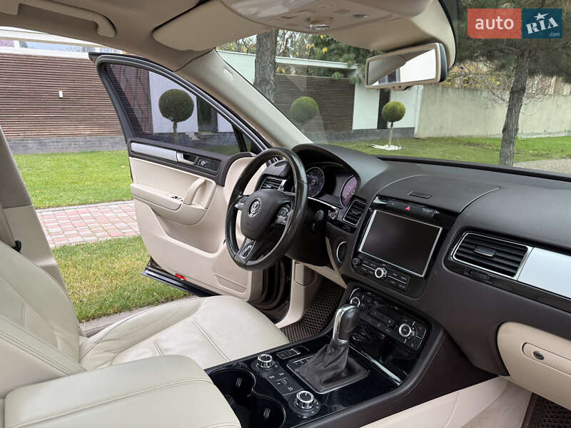 Внедорожник / Кроссовер Volkswagen Touareg 2013 в Одессе фото 54 Внедорожник / Кроссовер Volkswagen Touareg 2013 в Одессе