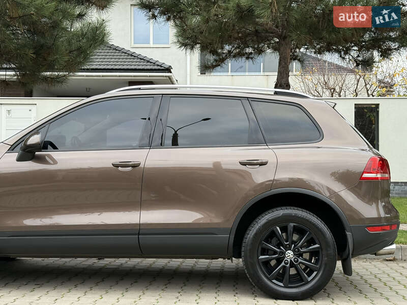 Внедорожник / Кроссовер Volkswagen Touareg 2013 в Одессе фото 60 Внедорожник / Кроссовер Volkswagen Touareg 2013 в Одессе