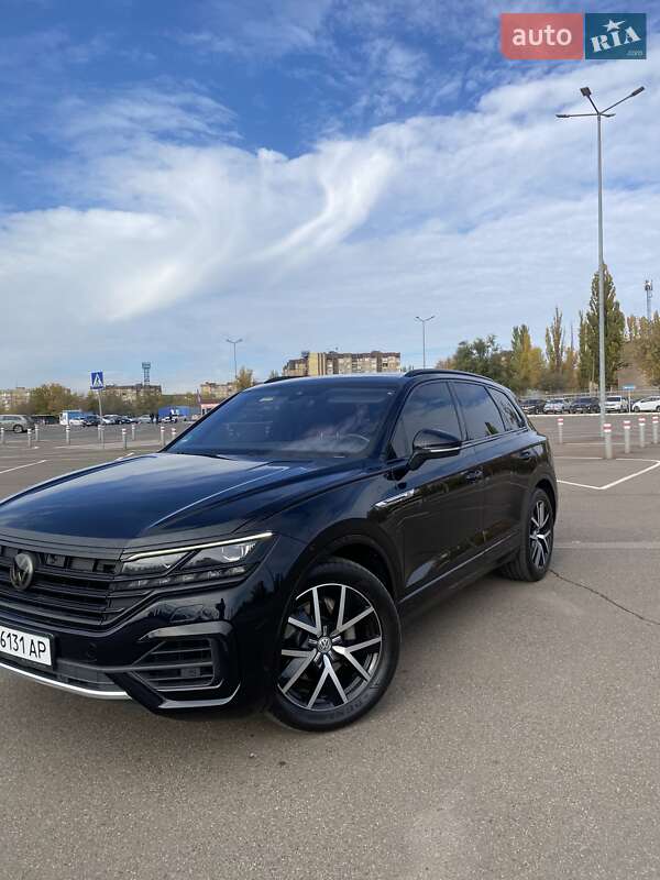 Внедорожник / Кроссовер Volkswagen Touareg 2018 в Кривом Роге фото 8 Внедорожник / Кроссовер Volkswagen Touareg 2018 в Кривом Роге
