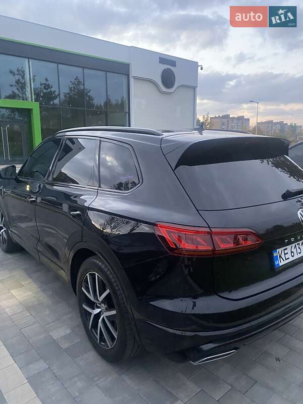 Внедорожник / Кроссовер Volkswagen Touareg 2018 в Кривом Роге фото 16 Внедорожник / Кроссовер Volkswagen Touareg 2018 в Кривом Роге
