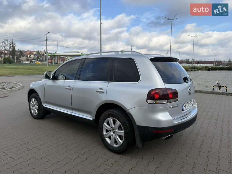 Внедорожник / Кроссовер Volkswagen Touareg 2008 в Харькове
