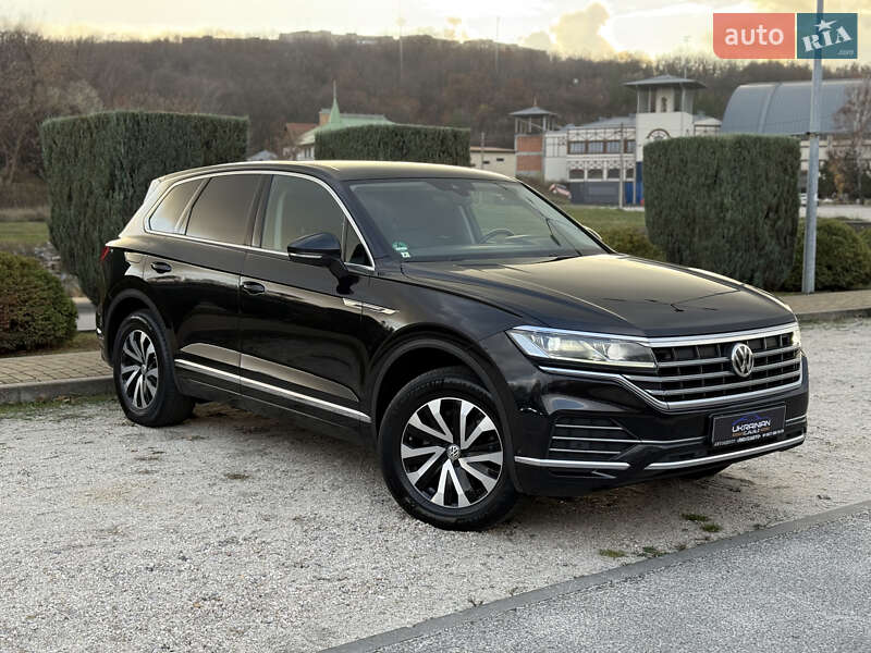 Внедорожник / Кроссовер Volkswagen Touareg 2018 в Днепре фото 4 Внедорожник / Кроссовер Volkswagen Touareg 2018 в Днепре