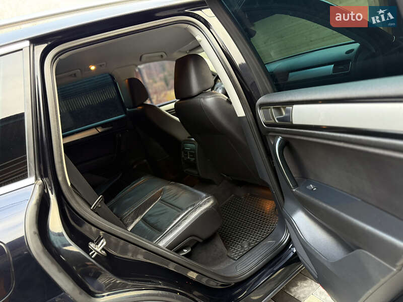 Внедорожник / Кроссовер Volkswagen Touareg 2011 в Межгорье фото 27 Внедорожник / Кроссовер Volkswagen Touareg 2011 в Межгорье