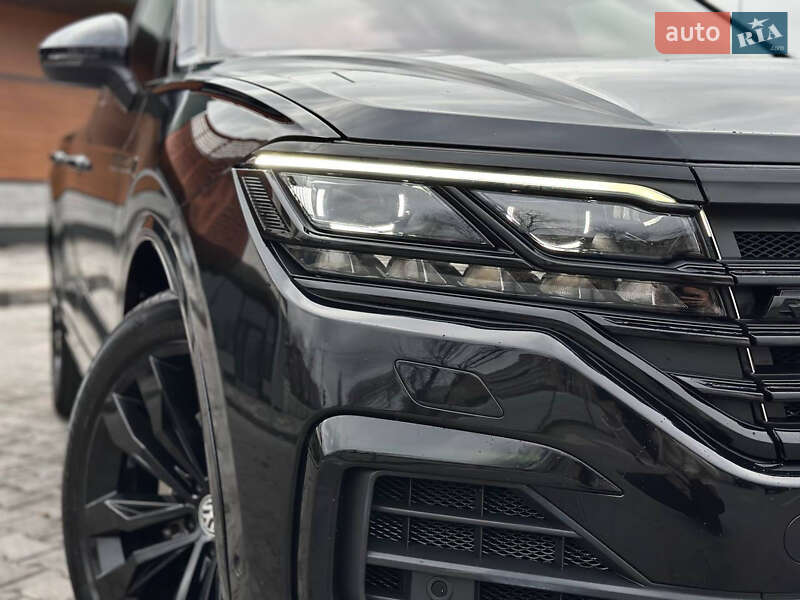 Внедорожник / Кроссовер Volkswagen Touareg 2019 в Кривом Роге
