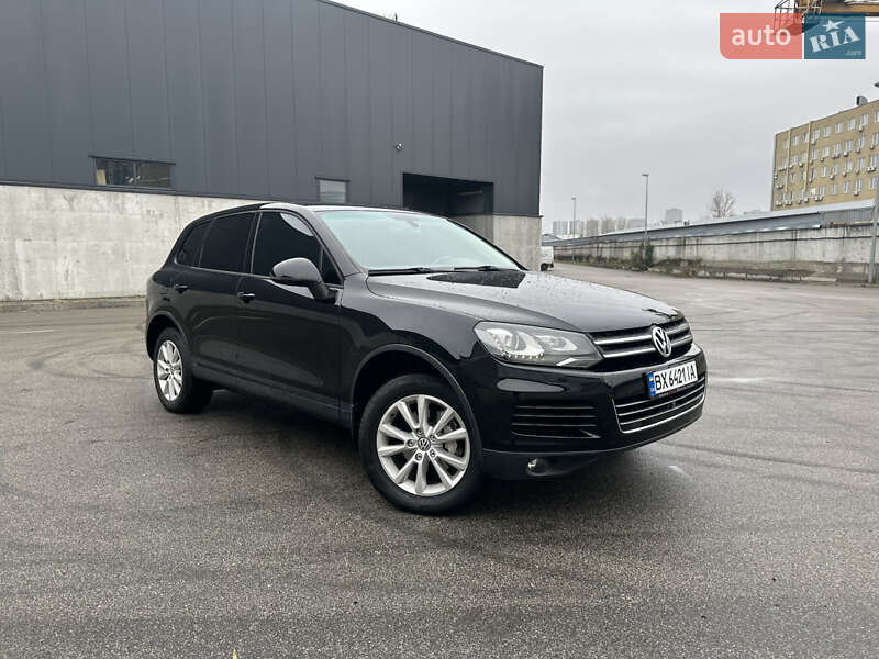 Внедорожник / Кроссовер Volkswagen Touareg 2010 в Киеве фото 3 Внедорожник / Кроссовер Volkswagen Touareg 2010 в Киеве