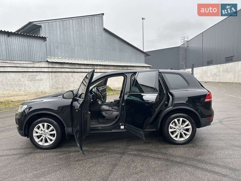 Внедорожник / Кроссовер Volkswagen Touareg 2010 в Киеве фото 24 Внедорожник / Кроссовер Volkswagen Touareg 2010 в Киеве