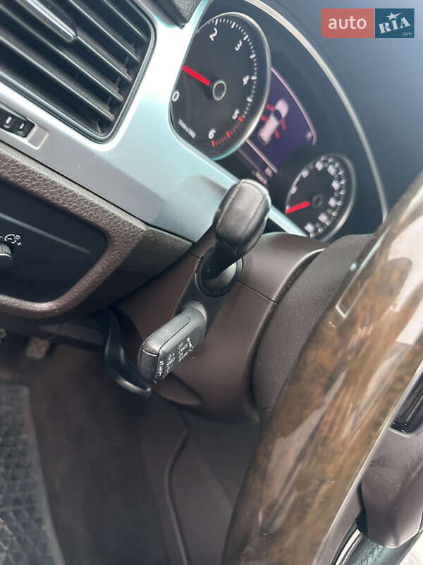 Внедорожник / Кроссовер Volkswagen Touareg 2010 в Киеве фото 34 Внедорожник / Кроссовер Volkswagen Touareg 2010 в Киеве