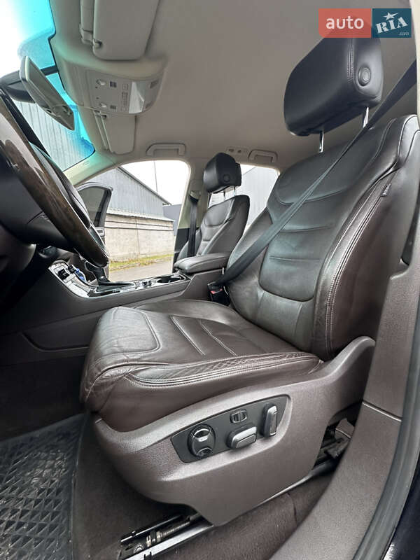 Внедорожник / Кроссовер Volkswagen Touareg 2010 в Киеве фото 39 Внедорожник / Кроссовер Volkswagen Touareg 2010 в Киеве