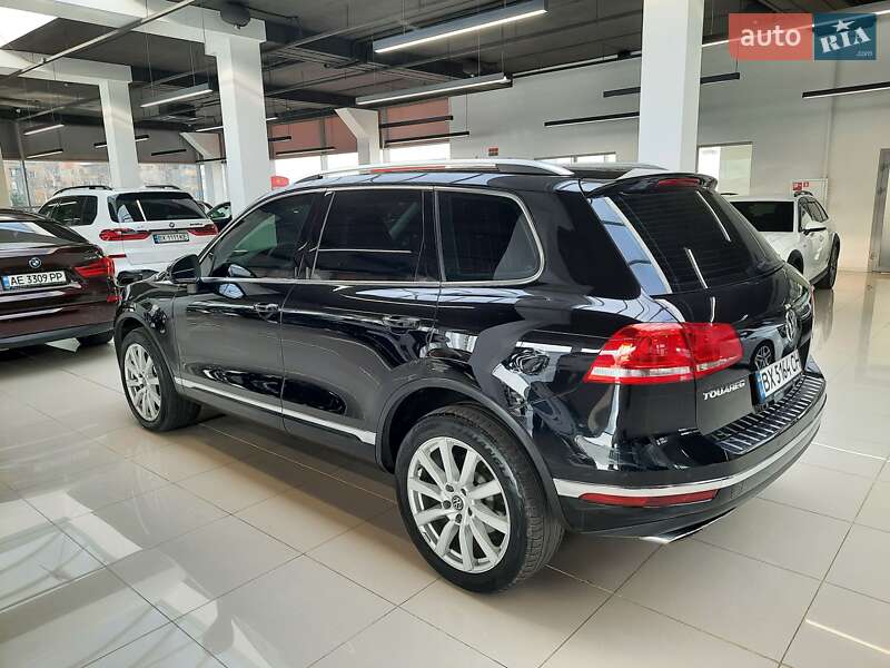Внедорожник / Кроссовер Volkswagen Touareg 2017 в Хмельницком фото 5 Внедорожник / Кроссовер Volkswagen Touareg 2017 в Хмельницком