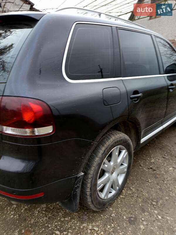 Внедорожник / Кроссовер Volkswagen Touareg 2009 в Тернополе