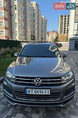 Позашляховик / Кросовер Volkswagen Touareg 2012 в Івано-Франківську