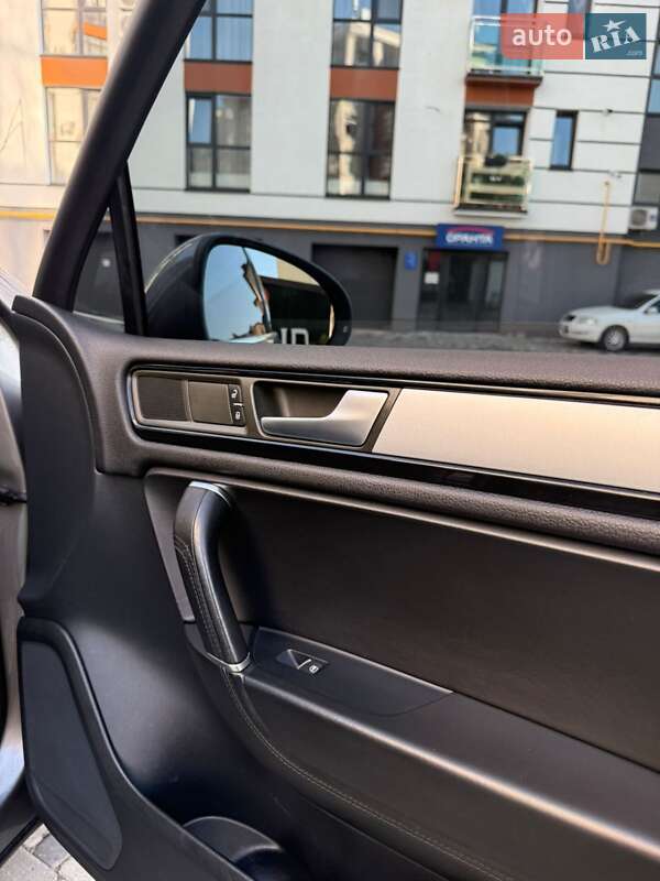Позашляховик / Кросовер Volkswagen Touareg 2012 в Івано-Франківську фото 19 Позашляховик / Кросовер Volkswagen Touareg 2012 в Івано-Франківську