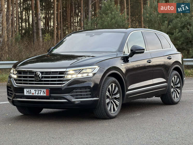 Внедорожник / Кроссовер Volkswagen Touareg 2022 в Ковеле