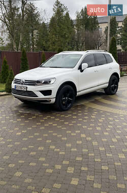 Позашляховик / Кросовер Volkswagen Touareg 2017 в Бережанах