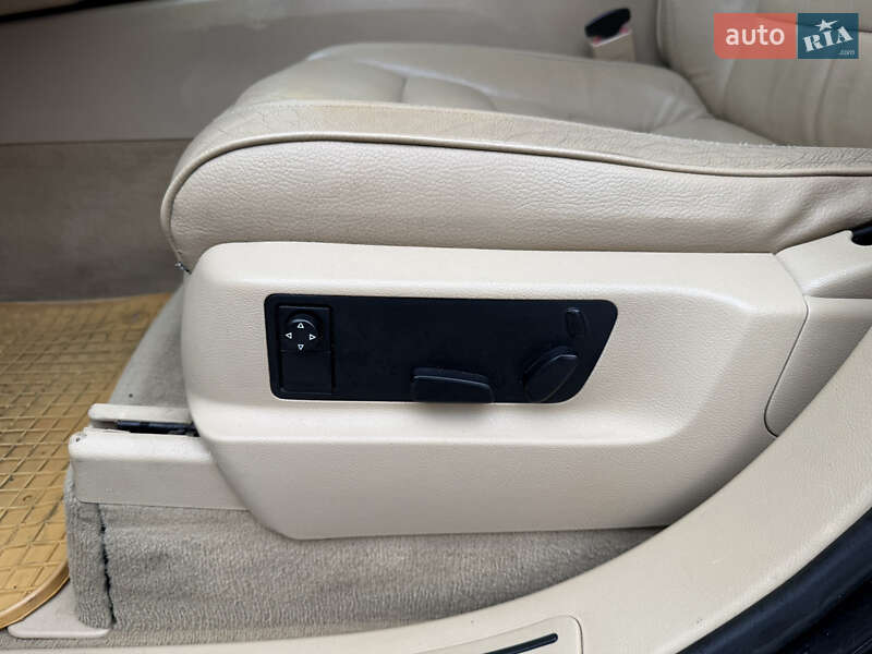 Внедорожник / Кроссовер Volkswagen Touareg 2005 в Ровно фото 39 Внедорожник / Кроссовер Volkswagen Touareg 2005 в Ровно