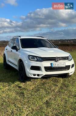 Внедорожник / Кроссовер Volkswagen Touareg 2013 в Харькове