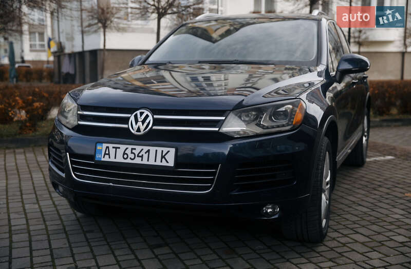 Внедорожник / Кроссовер Volkswagen Touareg 2011 в Ивано-Франковске