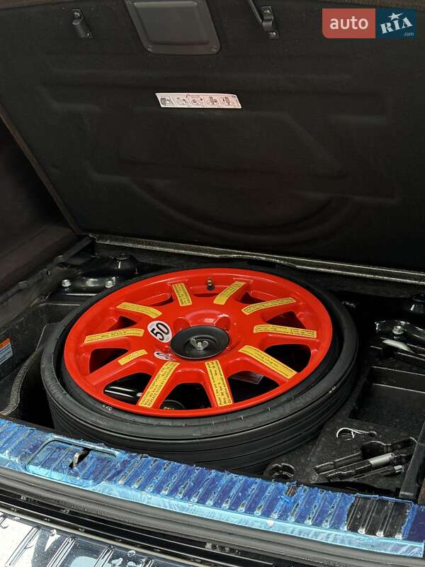 Внедорожник / Кроссовер Volkswagen Touareg 2016 в Виннице