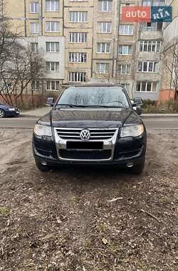 Внедорожник / Кроссовер Volkswagen Touareg 2008 в Лебедине