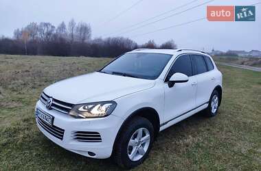 Внедорожник / Кроссовер Volkswagen Touareg 2012 в Ковеле