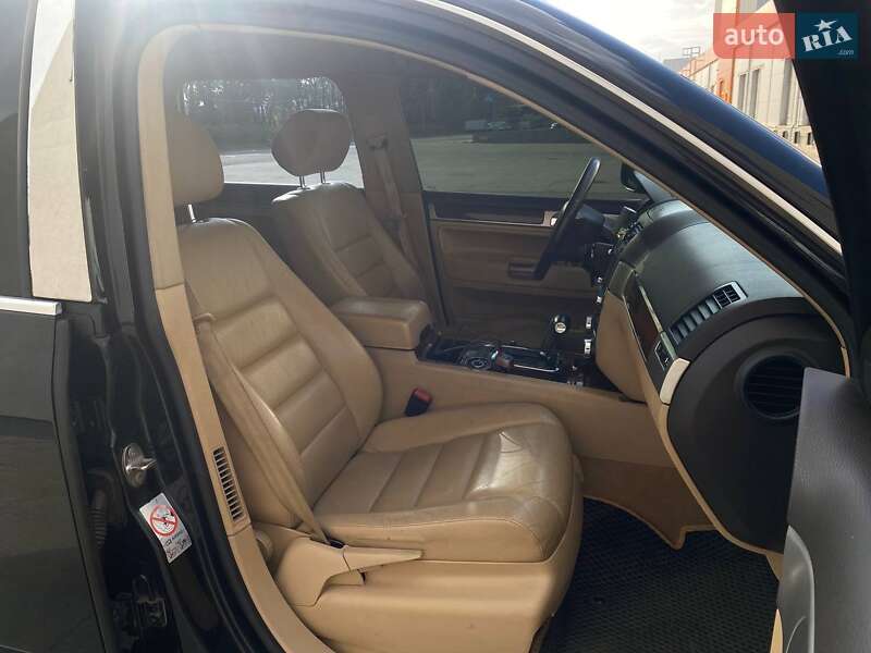 Внедорожник / Кроссовер Volkswagen Touareg 2008 в Киеве фото 18 Внедорожник / Кроссовер Volkswagen Touareg 2008 в Киеве