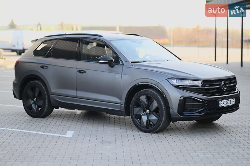 Внедорожник / Кроссовер Volkswagen Touareg 2024 в Ровно
