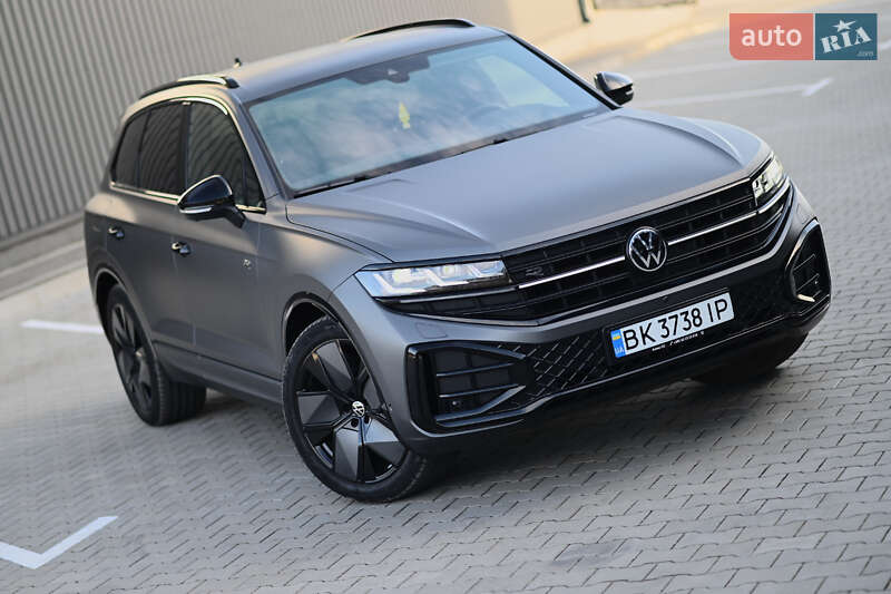 Внедорожник / Кроссовер Volkswagen Touareg 2024 в Ровно