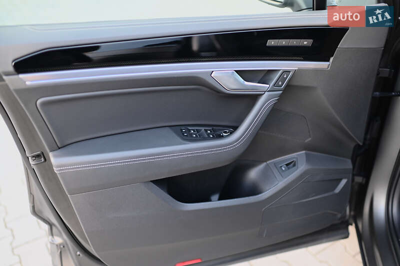 Внедорожник / Кроссовер Volkswagen Touareg 2024 в Ровно