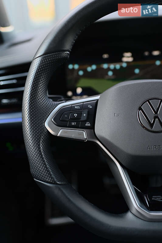 Внедорожник / Кроссовер Volkswagen Touareg 2024 в Ровно