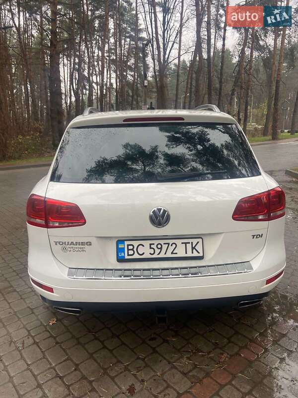 Позашляховик / Кросовер Volkswagen Touareg 2012 в Львові