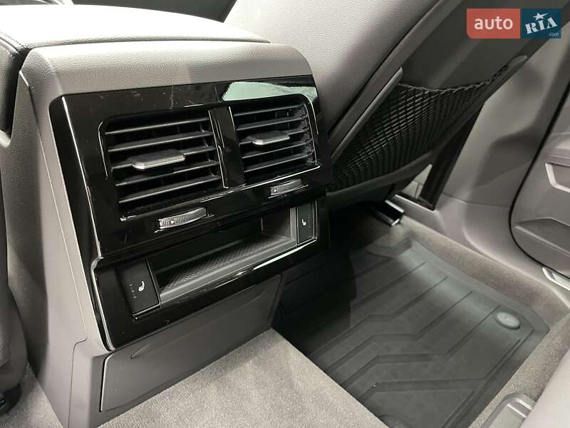 Внедорожник / Кроссовер Volkswagen Touareg 2020 в Киеве фото 18 Внедорожник / Кроссовер Volkswagen Touareg 2020 в Киеве