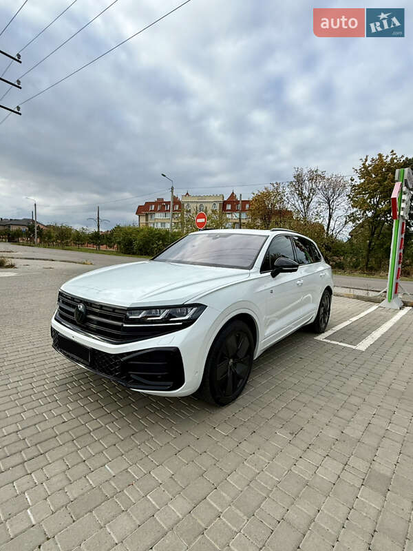 Внедорожник / Кроссовер Volkswagen Touareg 2025 в Одессе
