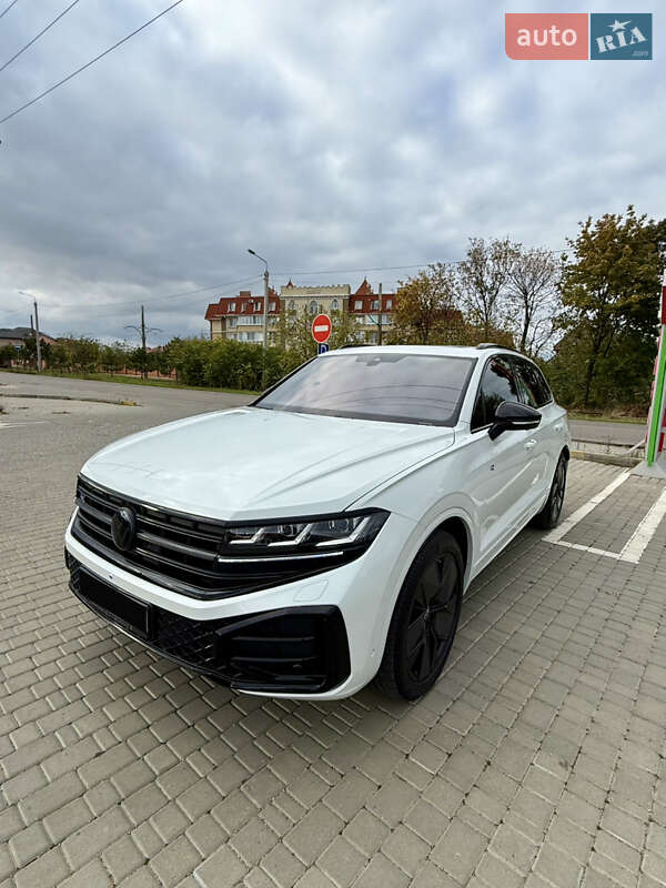 Внедорожник / Кроссовер Volkswagen Touareg 2025 в Одессе