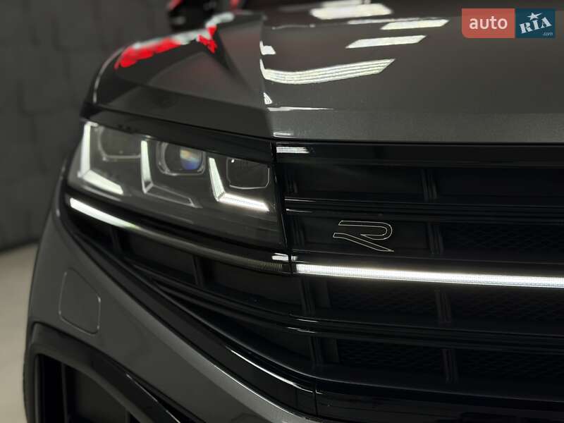 Внедорожник / Кроссовер Volkswagen Touareg 2024 в Тернополе