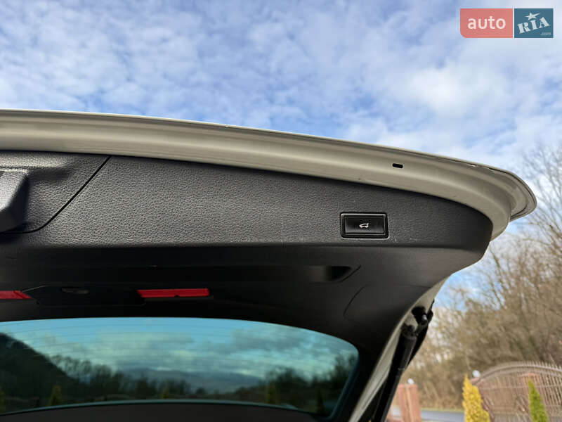 Внедорожник / Кроссовер Volkswagen Touareg 2012 в Сваляве фото 38 Внедорожник / Кроссовер Volkswagen Touareg 2012 в Сваляве