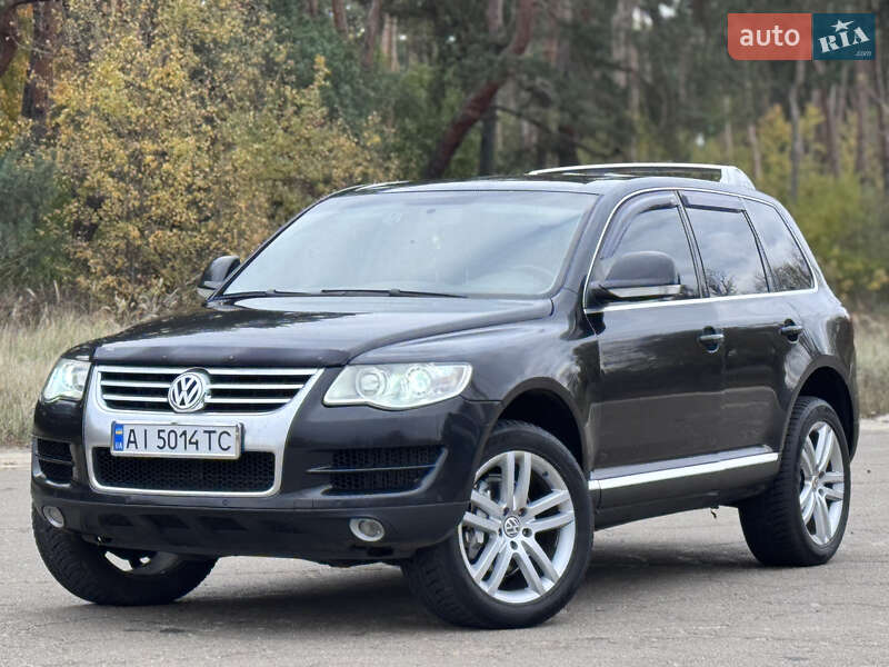 Позашляховик / Кросовер Volkswagen Touareg 2007 в Києві