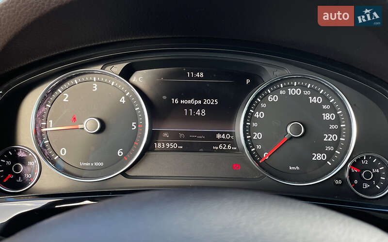 Внедорожник / Кроссовер Volkswagen Touareg 2012 в Львове фото 9 Внедорожник / Кроссовер Volkswagen Touareg 2012 в Львове