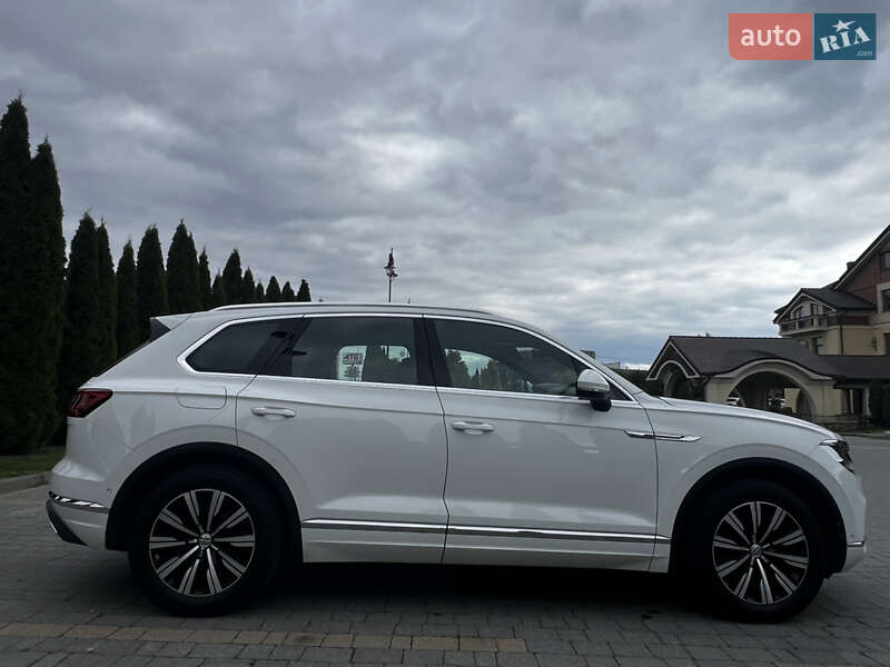 Внедорожник / Кроссовер Volkswagen Touareg 2018 в Львове фото 9 Внедорожник / Кроссовер Volkswagen Touareg 2018 в Львове