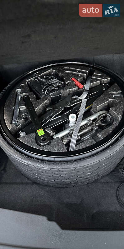 Внедорожник / Кроссовер Volkswagen Touareg 2018 в Черкассах