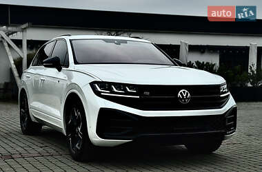 Внедорожник / Кроссовер Volkswagen Touareg 2024 в Иршаве