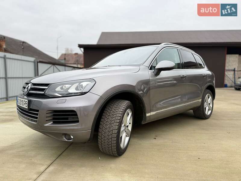 Позашляховик / Кросовер Volkswagen Touareg 2012 в Хусті фото Позашляховик / Кросовер Volkswagen Touareg 2012 в Хусті