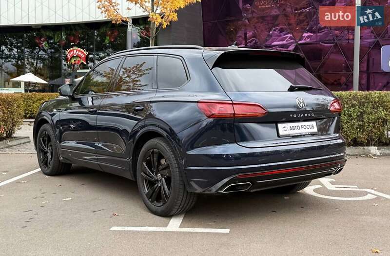 Внедорожник / Кроссовер Volkswagen Touareg 2023 в Киеве