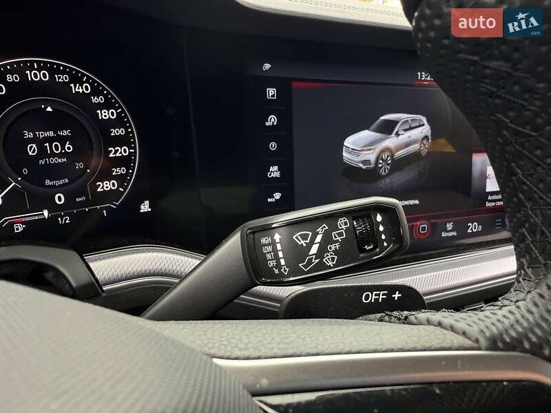 Внедорожник / Кроссовер Volkswagen Touareg 2023 в Киеве