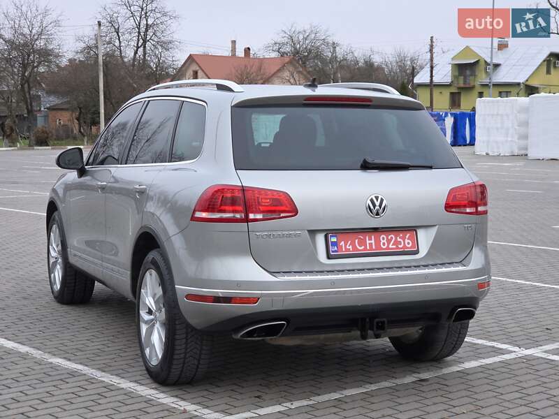 Внедорожник / Кроссовер Volkswagen Touareg 2016 в Коломые