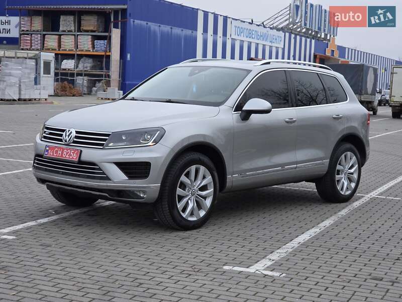 Внедорожник / Кроссовер Volkswagen Touareg 2016 в Коломые