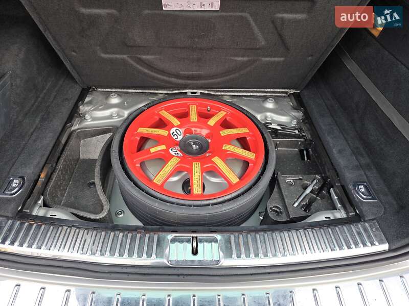 Внедорожник / Кроссовер Volkswagen Touareg 2016 в Коломые