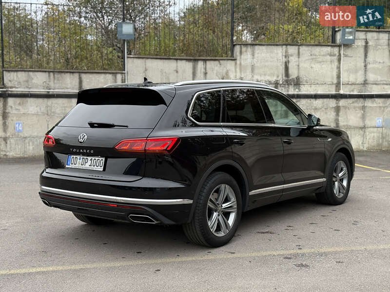 Внедорожник / Кроссовер Volkswagen Touareg 2021 в Ровно